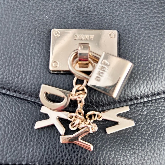 DKNY Black Leather Belt Bag with Gold Accents - Picture 3 of 3